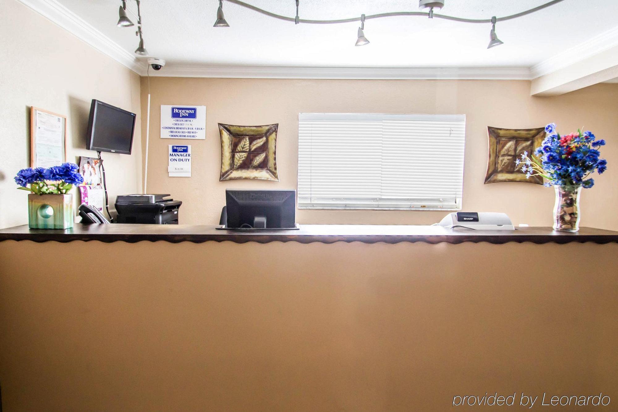 Rodeway Inn Forest City Екстер'єр фото
