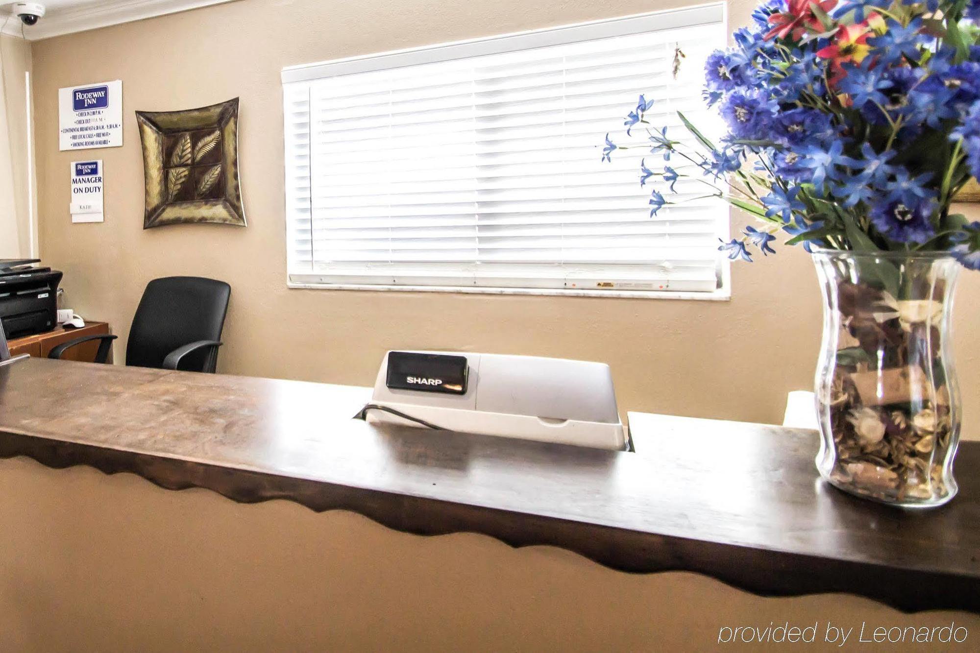 Rodeway Inn Forest City Екстер'єр фото